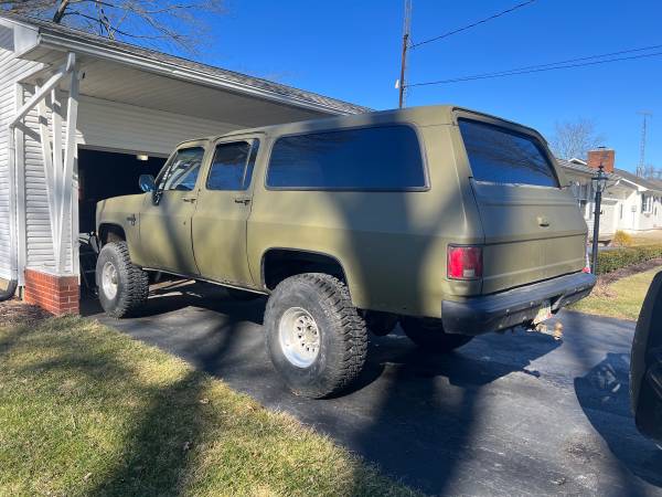 1987 Suburban Square Body Chevy for Sale - (OH)